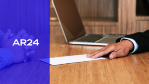 2 personnes en réunion